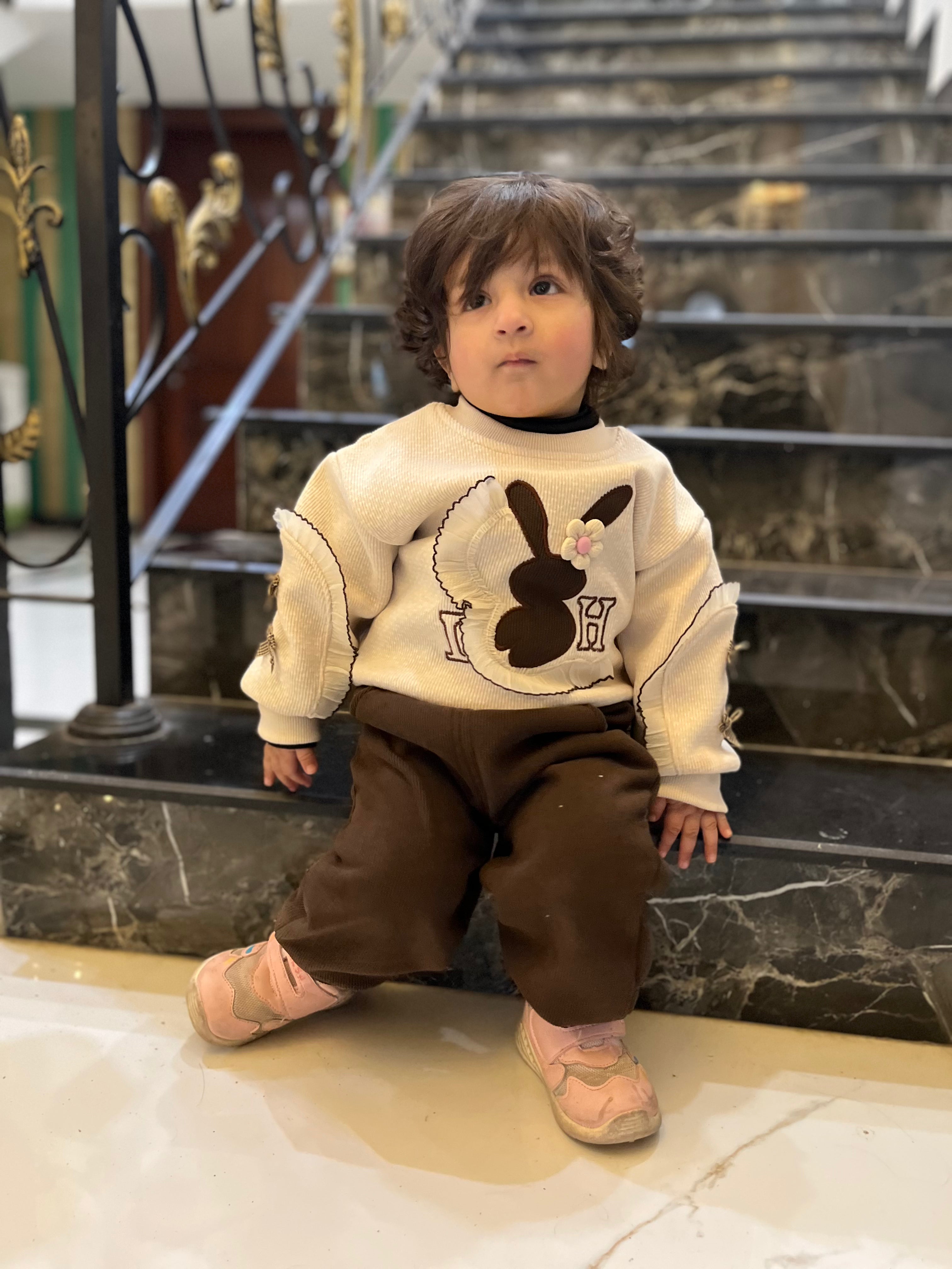 3‑Piece Girls Scarf Set – White & Brown