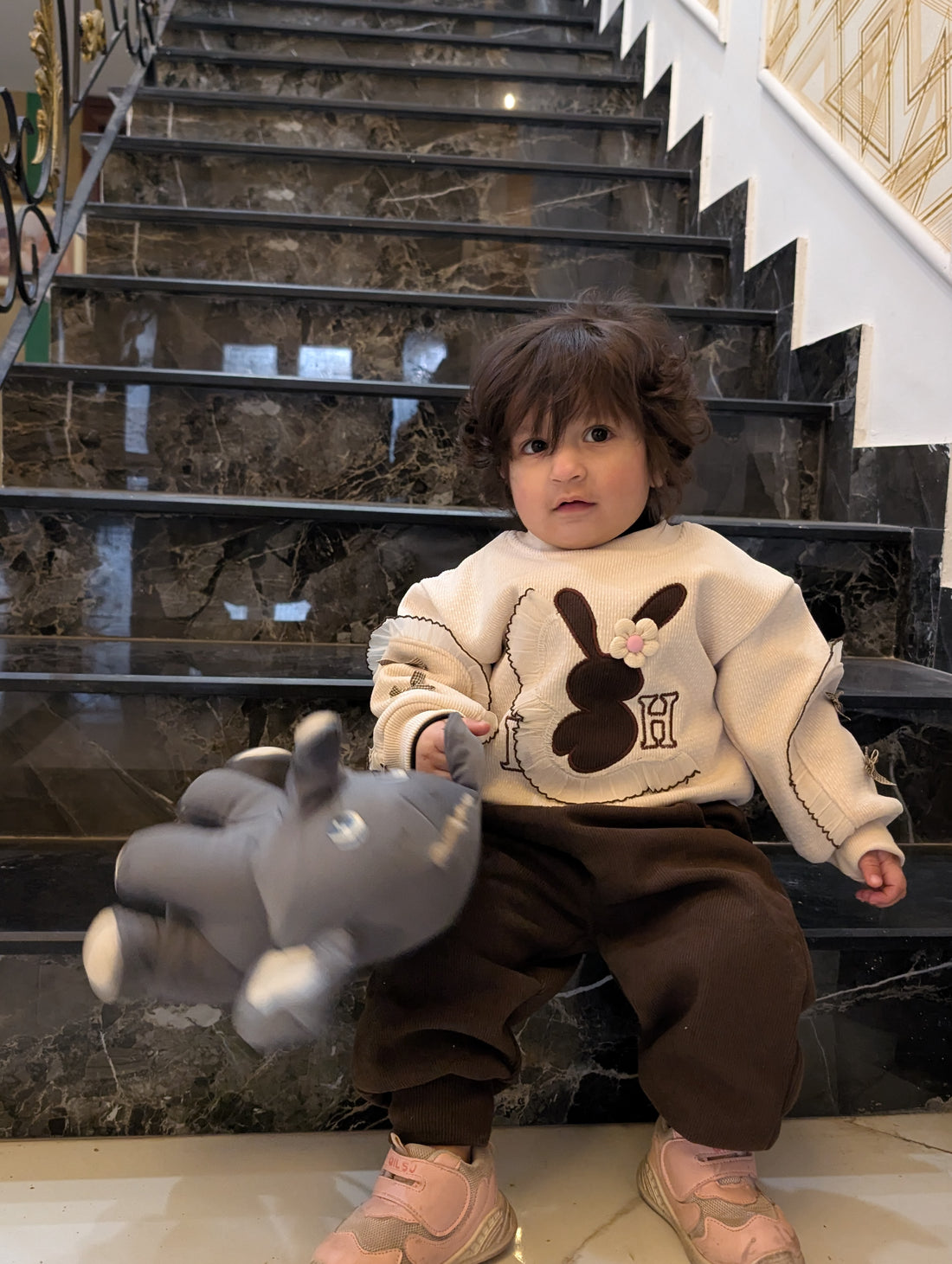 3‑Piece Girls Scarf Set – White & Brown