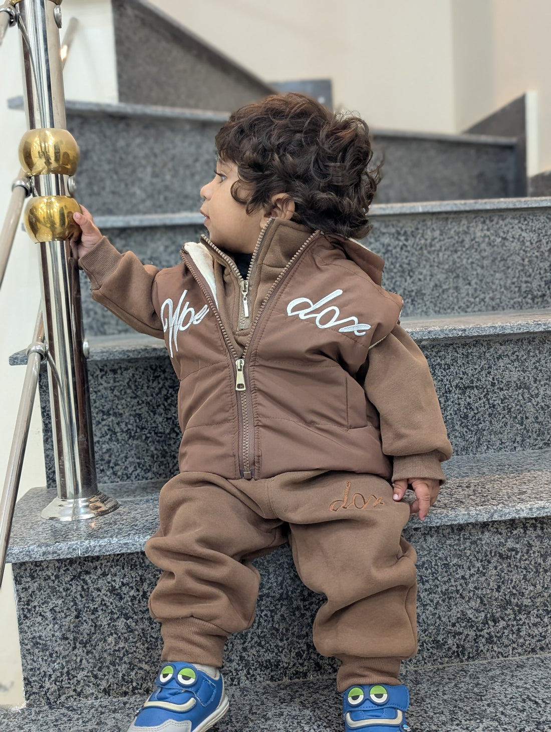 3‑Piece Boys Jacket Set – Brown