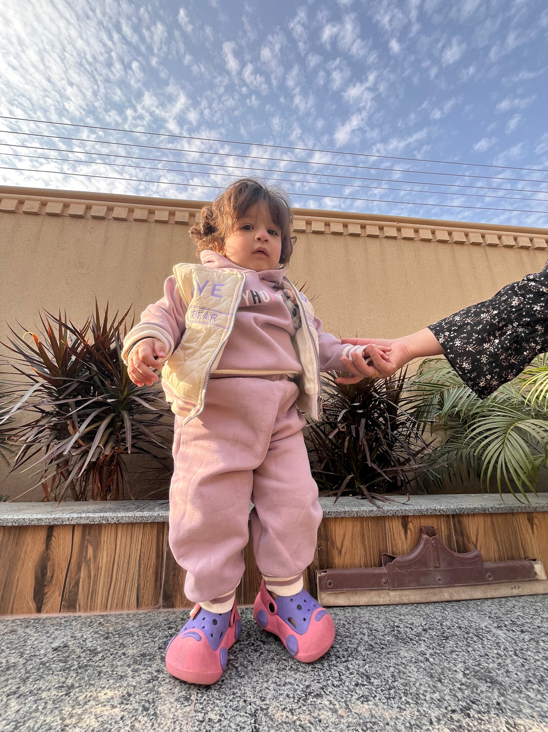 3‑Piece Girls Sleeveless Set – White & Purple with bag